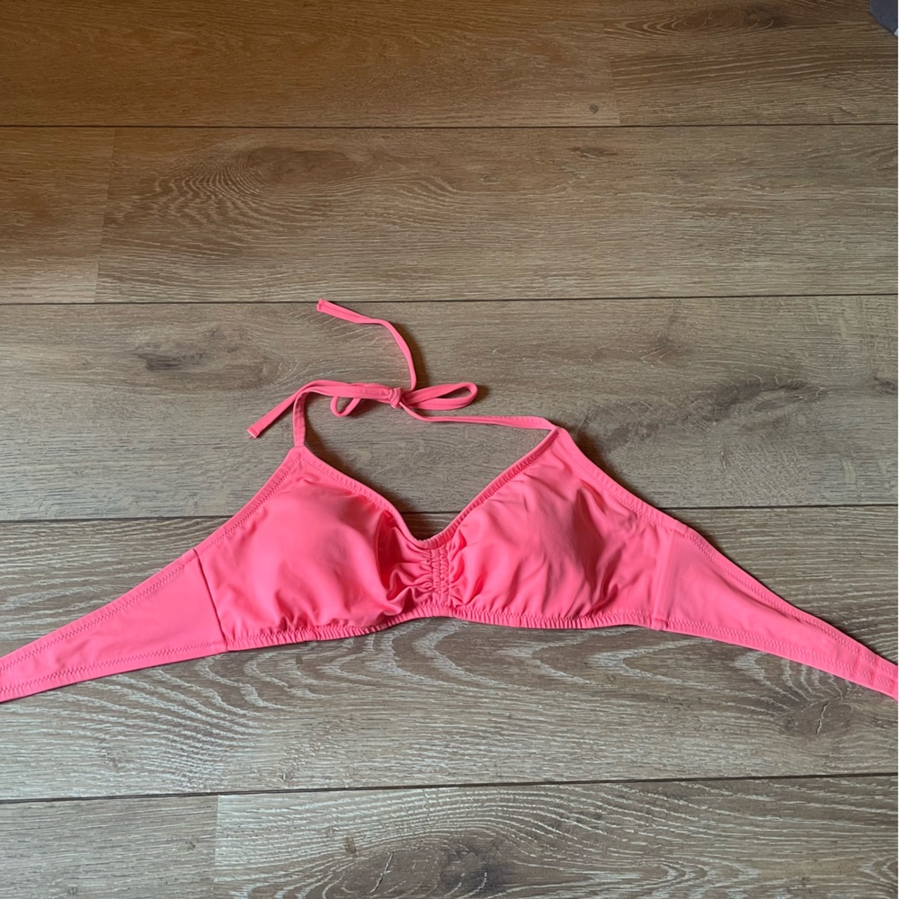 SET: Pink VS Bikini
